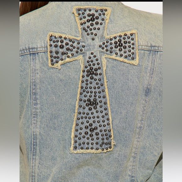 Studded denim vest - Picture 3 of 9